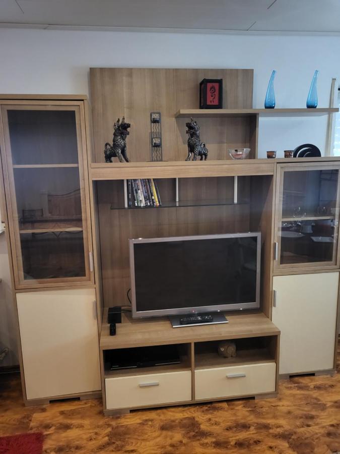 Fuer 4 Personen Mit Schnellem Wlan, Glasfaser, Tv Paket